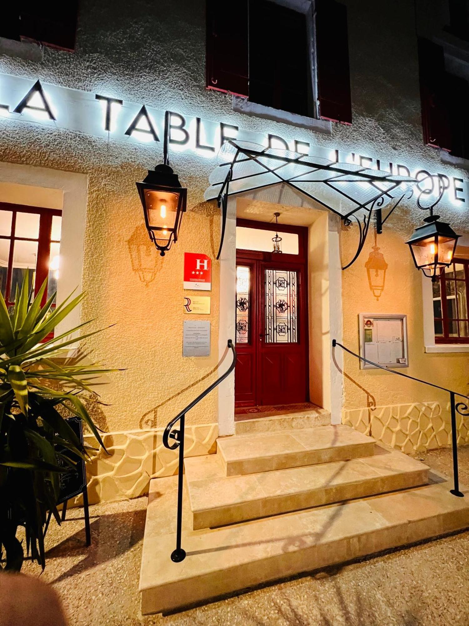 Hotel & Gastronomie - La Table De L'Europe 빌레알 외부 사진